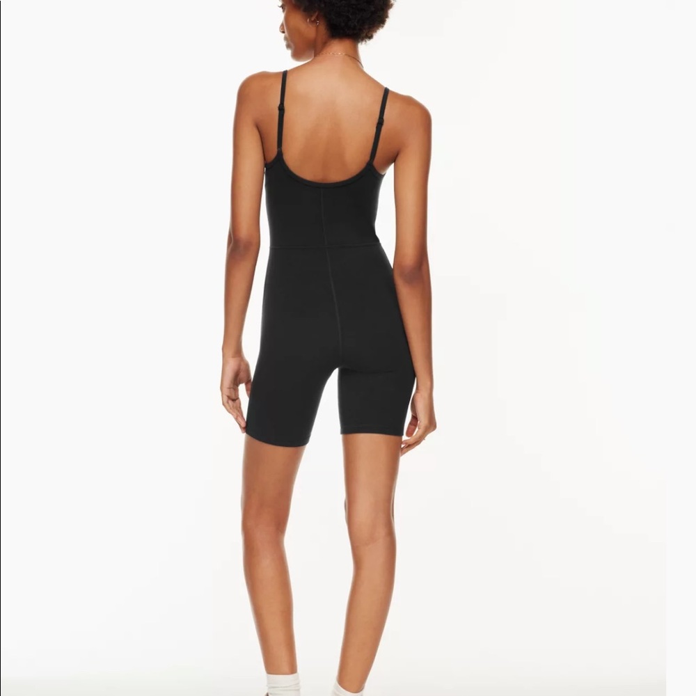 ARITZIA JUMPER